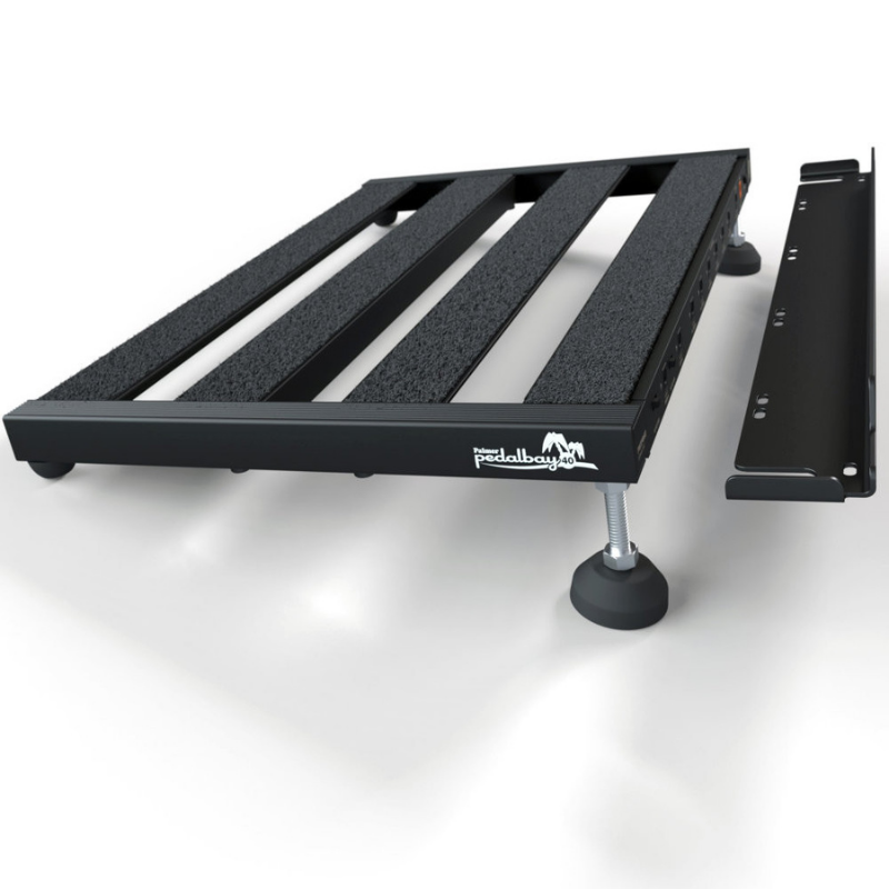 Palmer PEDALBAY® 40 PB - Pedalboard Including WTPB40 Power Bar Side View